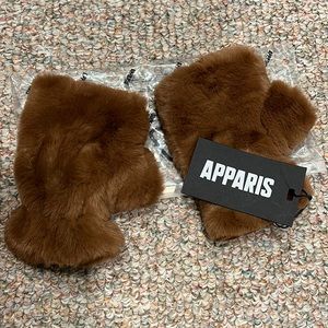 APPARIS Ariel Faux Fur Mittens